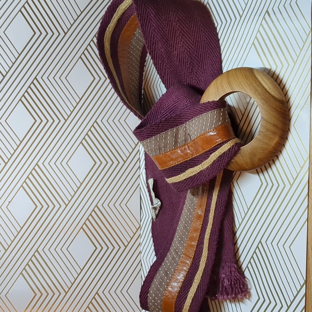 Vintage Magda k belt made with leather, made in India 100 % cotton